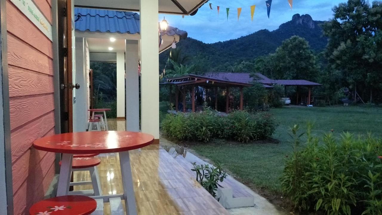 Pimpisa Garden พิมพิศา การ์เด้นท์ Villa Khuang Kom Dış mekan fotoğraf