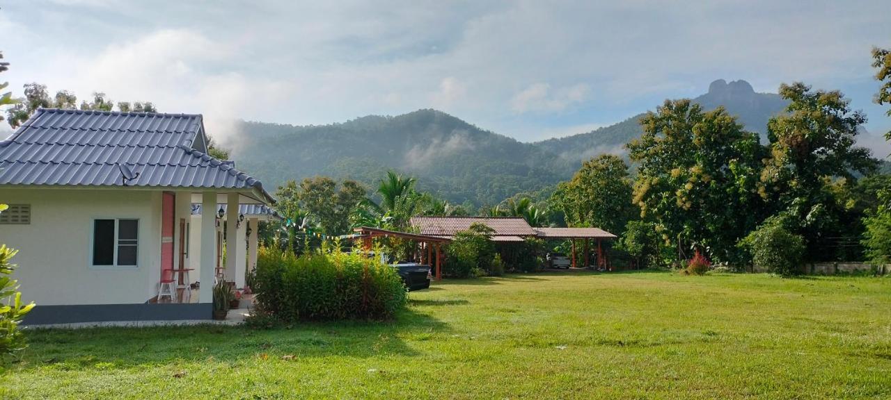 Pimpisa Garden พิมพิศา การ์เด้นท์ Villa Khuang Kom Dış mekan fotoğraf